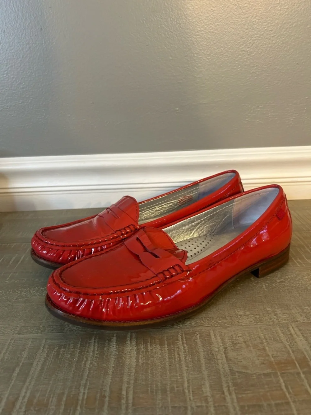 Marc Joseph New York East Village Red Patent Leather Penny Loafers, Size 9.5 - Picture 3 of 12